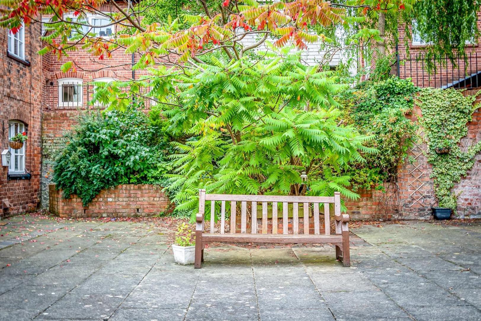 Gamul Place - Quiet City Centre Chester Extérieur photo