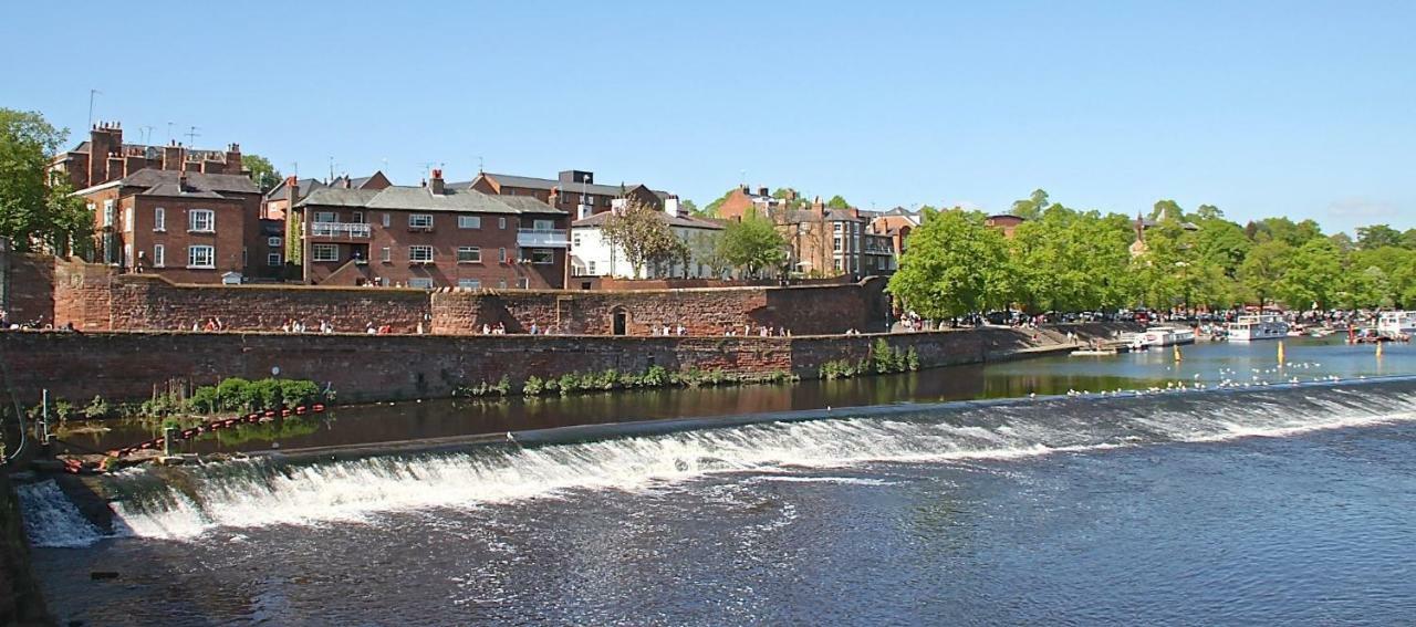 Gamul Place - Quiet City Centre Chester Extérieur photo